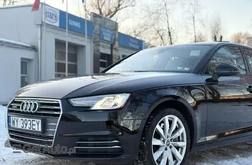 AUDI A4 