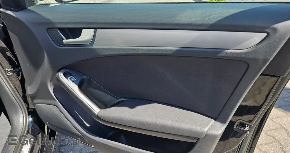 AUDI A4 Avant 2.0 TDI e DPF Ambiente