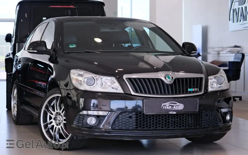 SKODA Octavia 2.0 TFSI RS DSG
