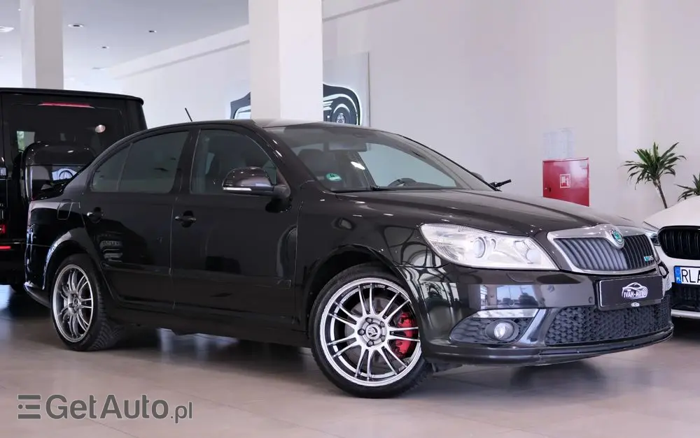 SKODA Octavia 2.0 TFSI RS DSG