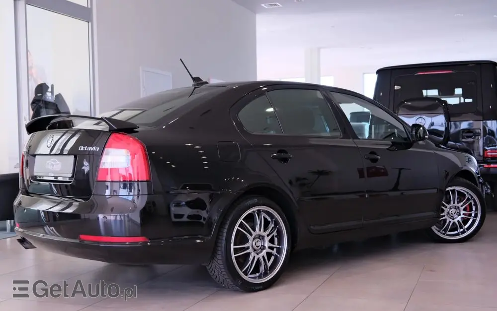 SKODA Octavia 2.0 TFSI RS DSG