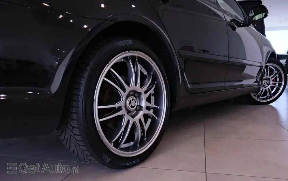 SKODA Octavia 2.0 TFSI RS DSG