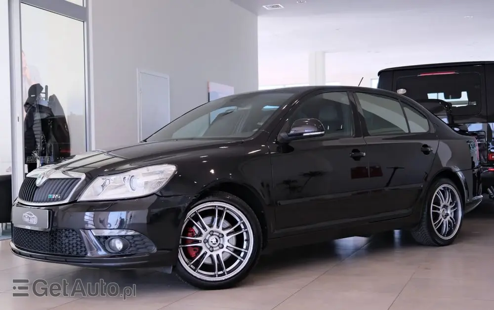 SKODA Octavia 2.0 TFSI RS DSG