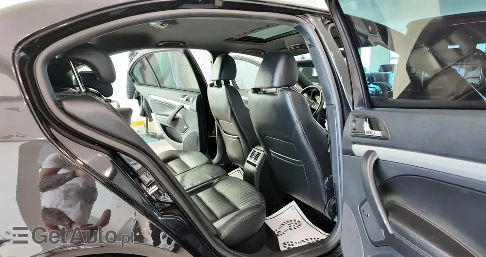 SKODA Octavia 2.0 TFSI RS DSG