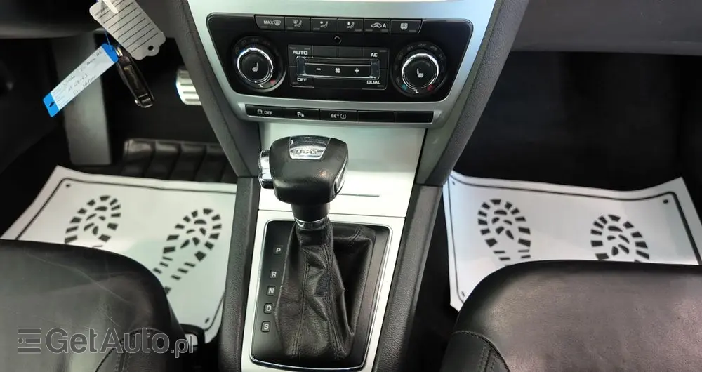 SKODA Octavia 2.0 TFSI RS DSG