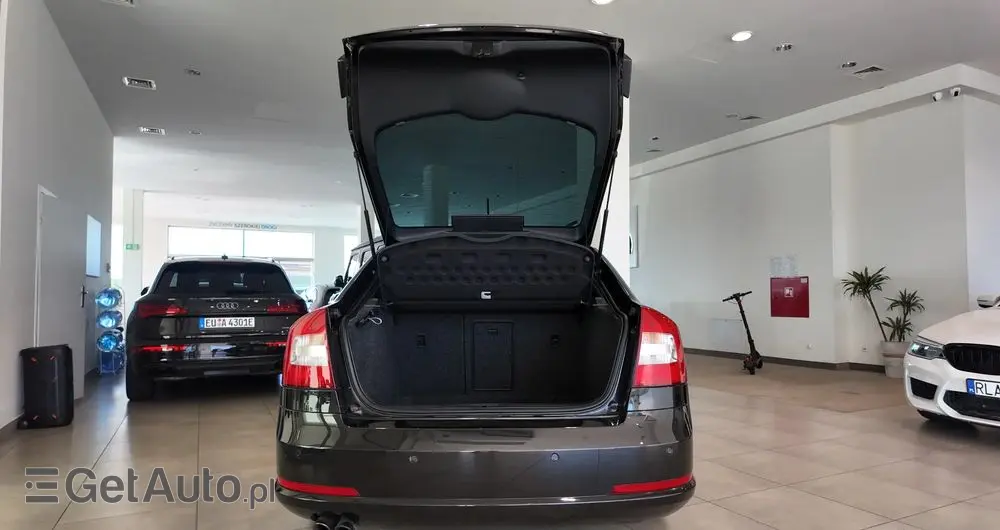 SKODA Octavia 2.0 TFSI RS DSG