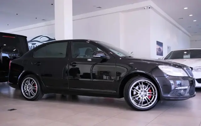 SKODA Octavia 2.0 TFSI RS DSG