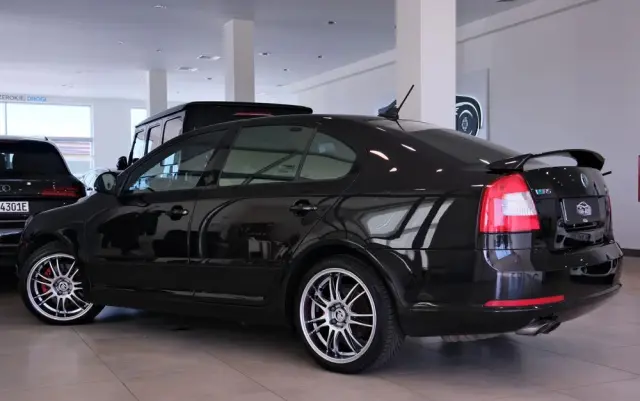SKODA Octavia 2.0 TFSI RS DSG
