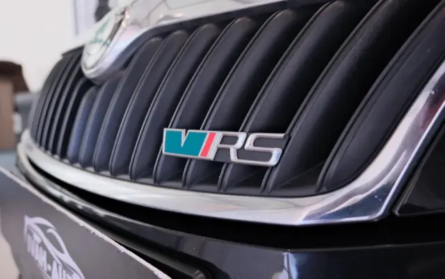 SKODA Octavia 2.0 TFSI RS DSG