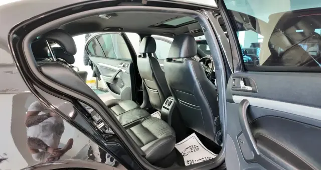 SKODA Octavia 2.0 TFSI RS DSG