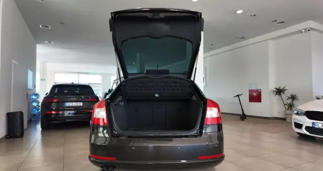 SKODA Octavia 2.0 TFSI RS DSG