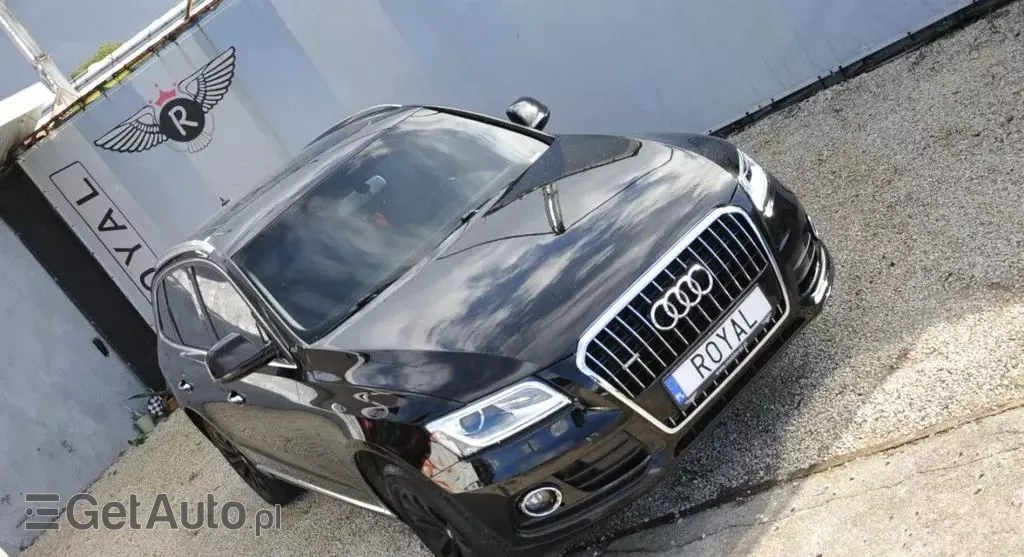 AUDI Q5 