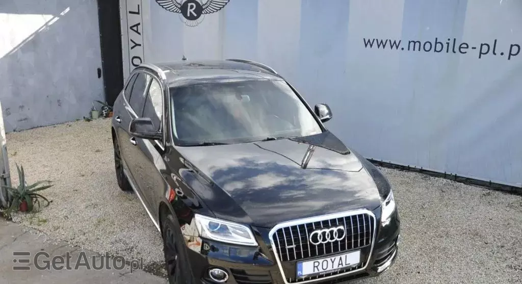 AUDI Q5 