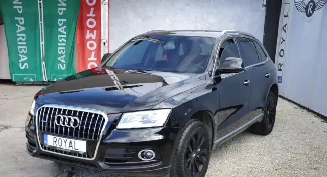 AUDI Q5 