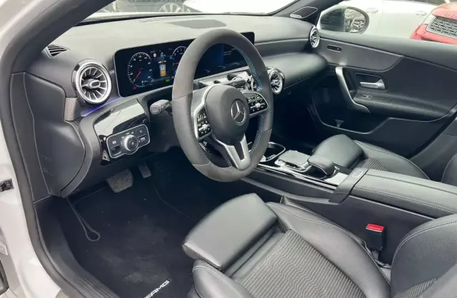 MERCEDES-BENZ Klasa A 