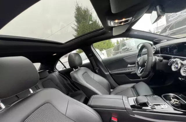 MERCEDES-BENZ Klasa A 