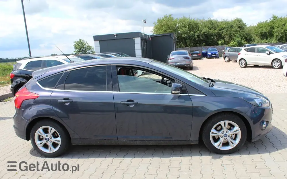 FORD Focus 1.0 EcoBoost Start-Stopp-System Titanium