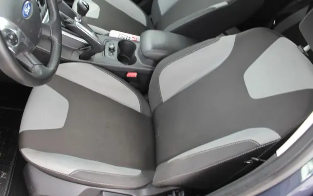 FORD Focus 1.0 EcoBoost Start-Stopp-System Titanium