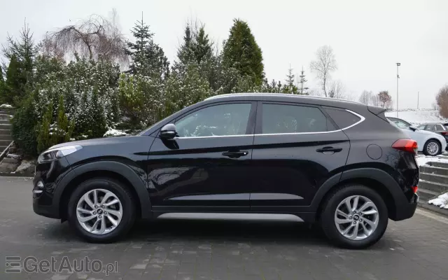 HYUNDAI Tucson Blue 1.7 CRDi 2WD Advantage