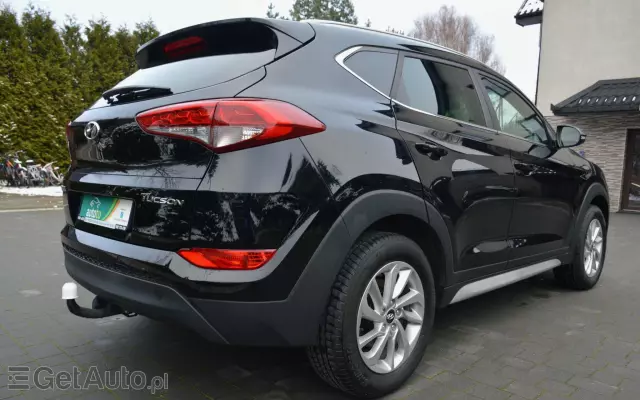 HYUNDAI Tucson Blue 1.7 CRDi 2WD Advantage