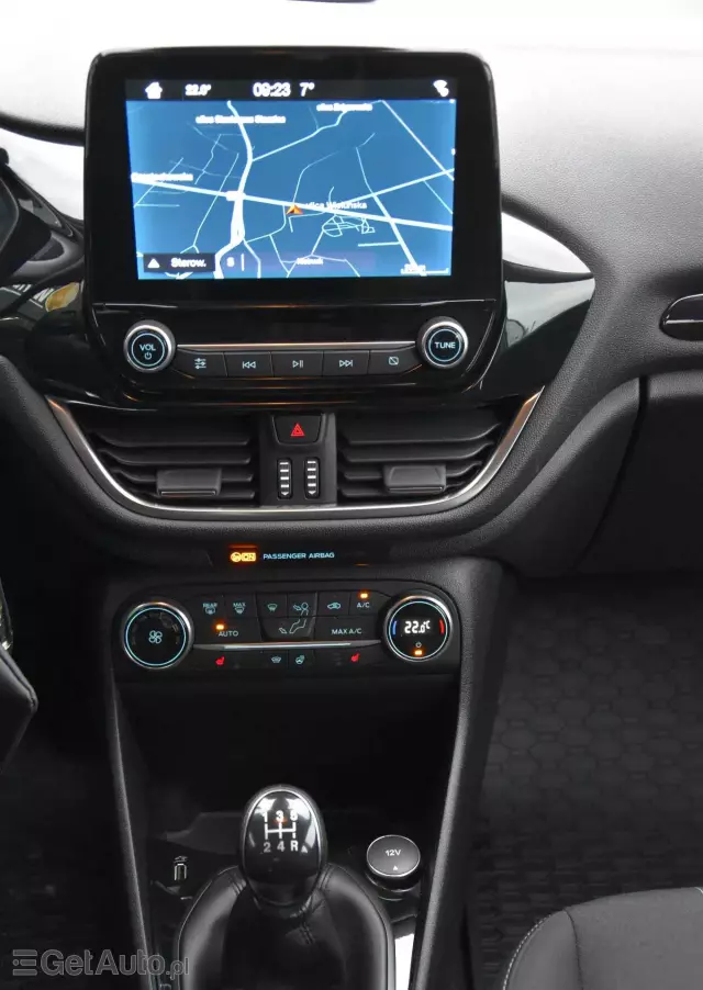 FORD Fiesta 1.1 S&S TITANIUM