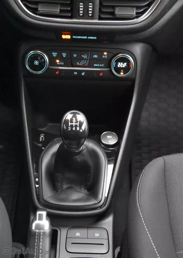 FORD Fiesta 1.1 S&S TITANIUM