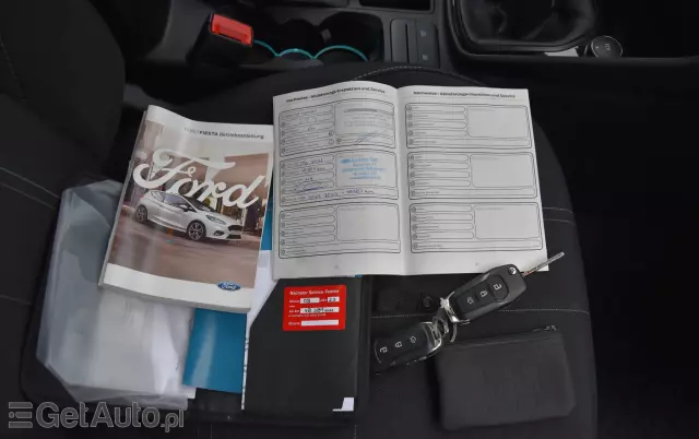 FORD Fiesta 1.1 S&S TITANIUM