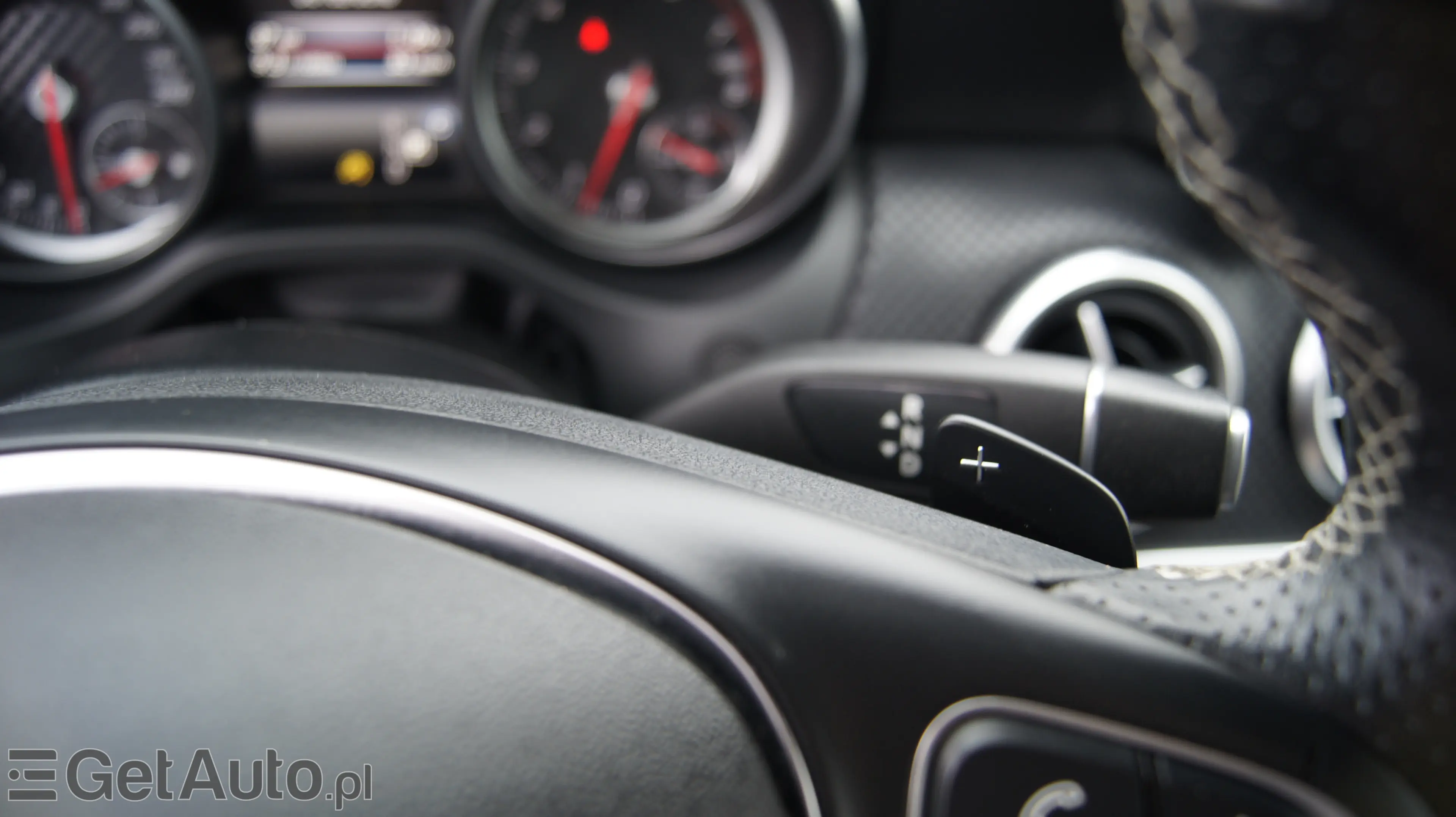 MERCEDES-BENZ A 180 PAKIET AMG