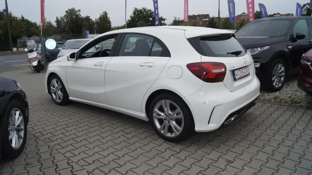 MERCEDES-BENZ A 180 PAKIET AMG