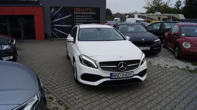 MERCEDES-BENZ A 180 PAKIET AMG