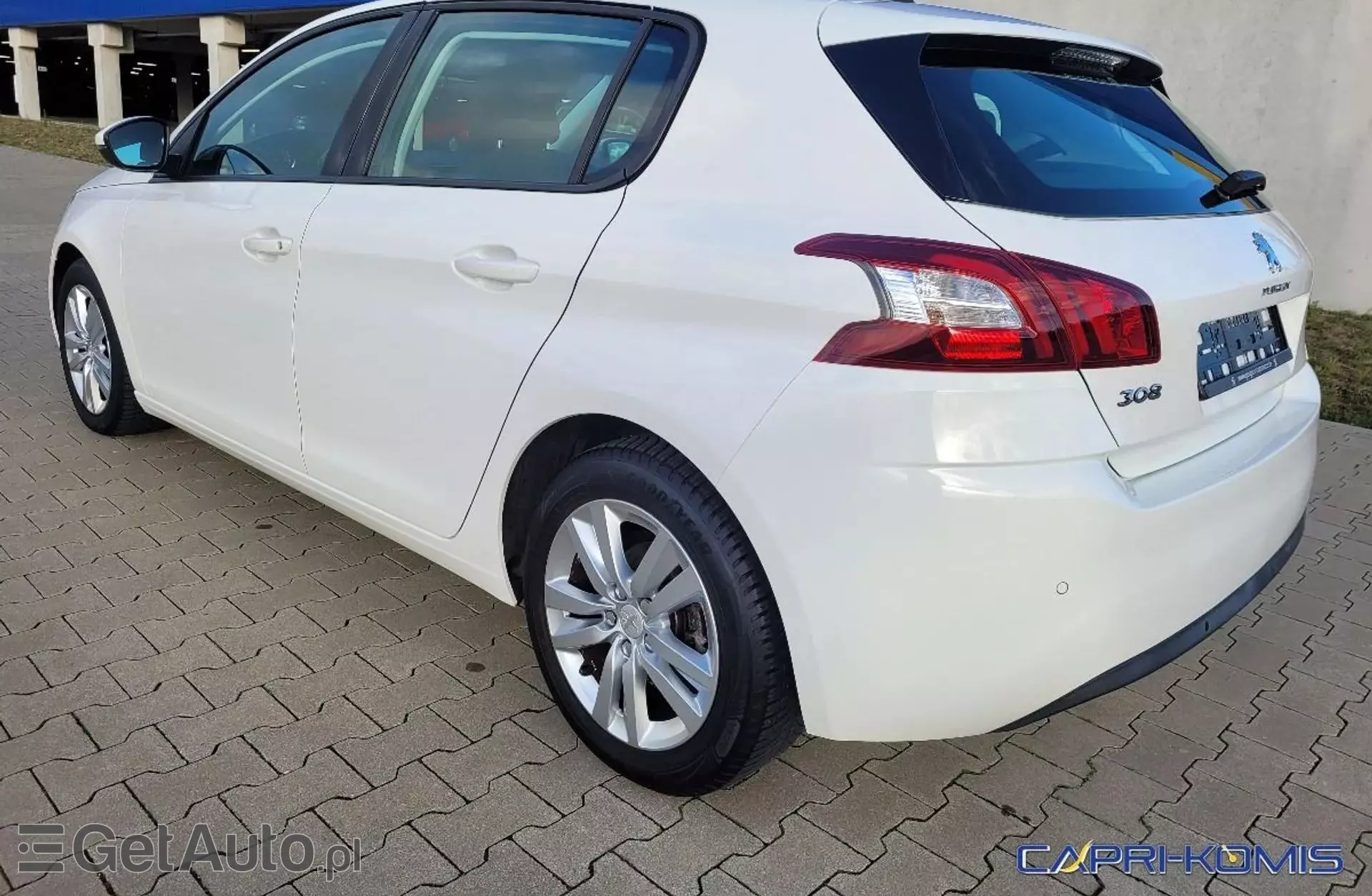 PEUGEOT 308 