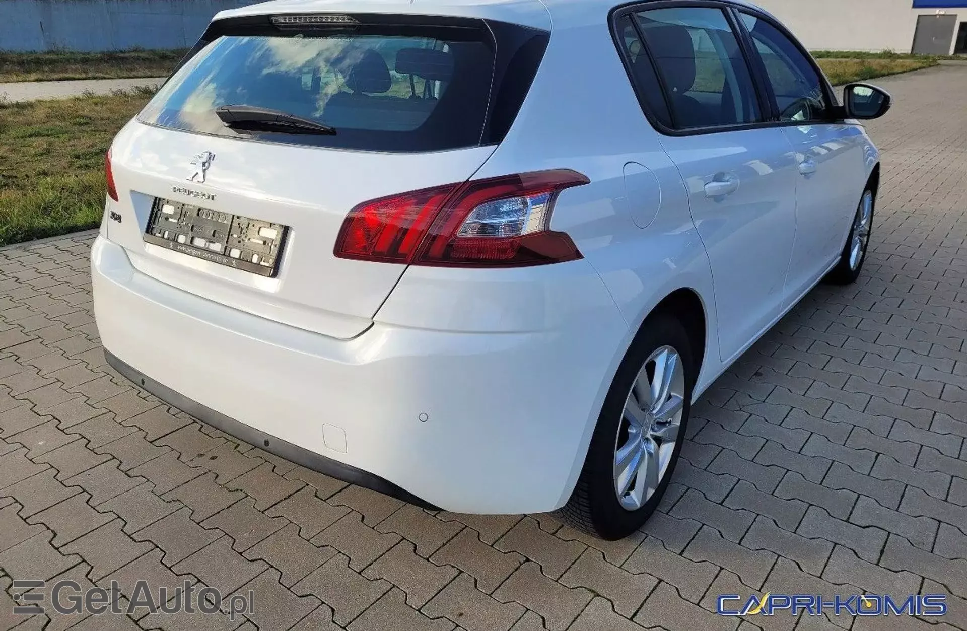 PEUGEOT 308 