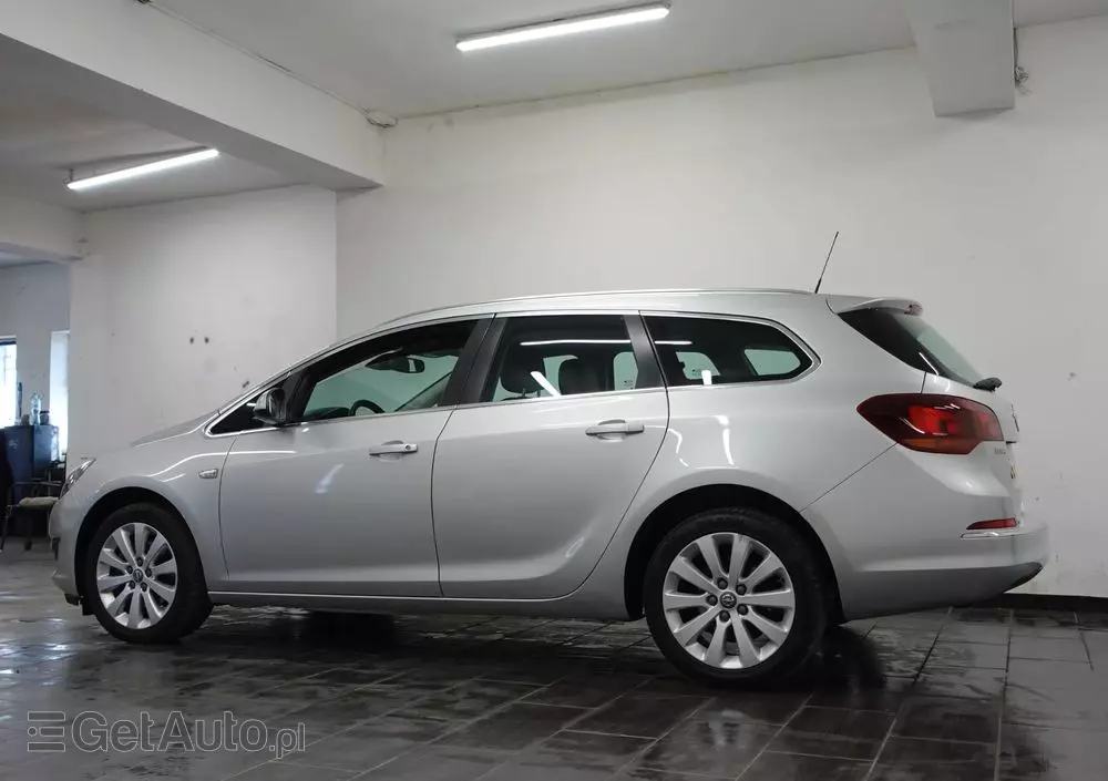 OPEL Astra IV 1.7 CDTI Cosmo
