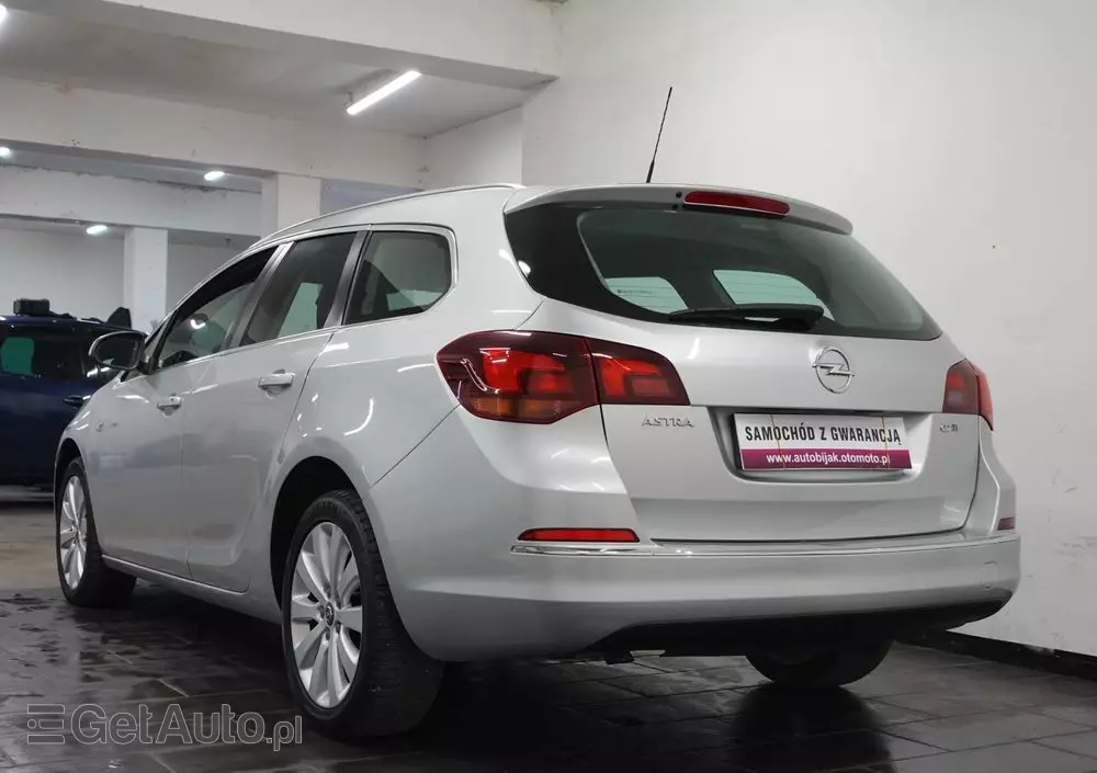 OPEL Astra IV 1.7 CDTI Cosmo