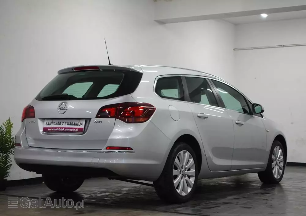 OPEL Astra IV 1.7 CDTI Cosmo