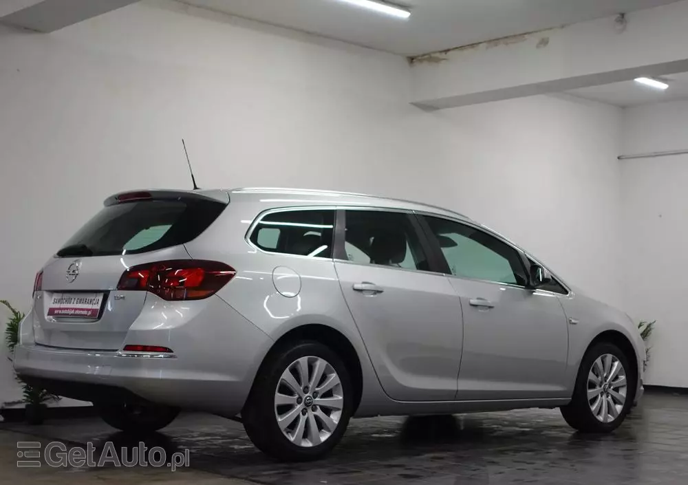OPEL Astra IV 1.7 CDTI Cosmo