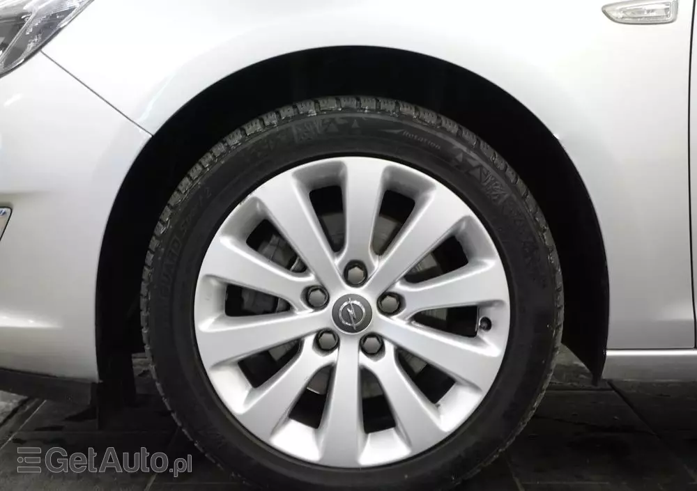 OPEL Astra IV 1.7 CDTI Cosmo