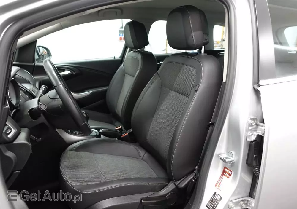 OPEL Astra IV 1.7 CDTI Cosmo