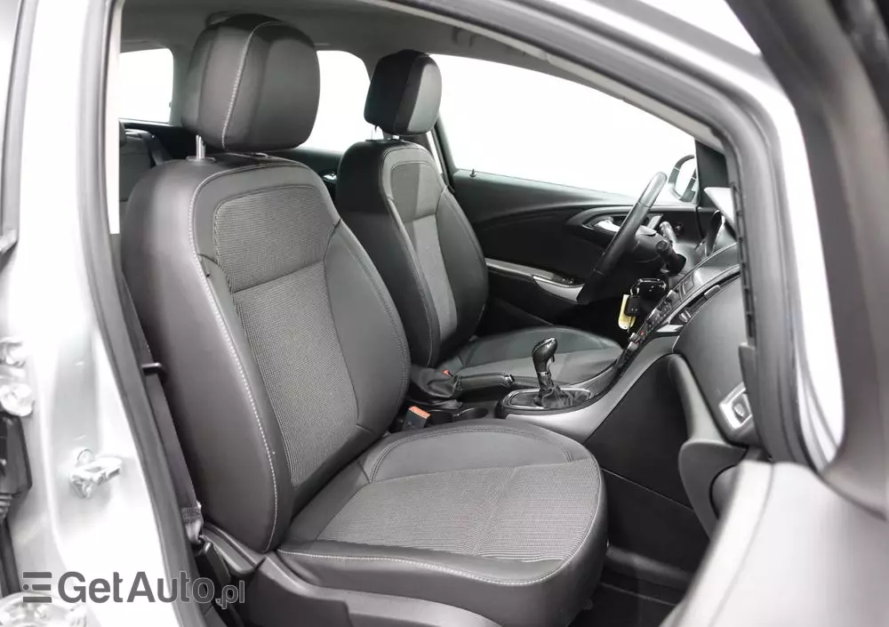 OPEL Astra IV 1.7 CDTI Cosmo