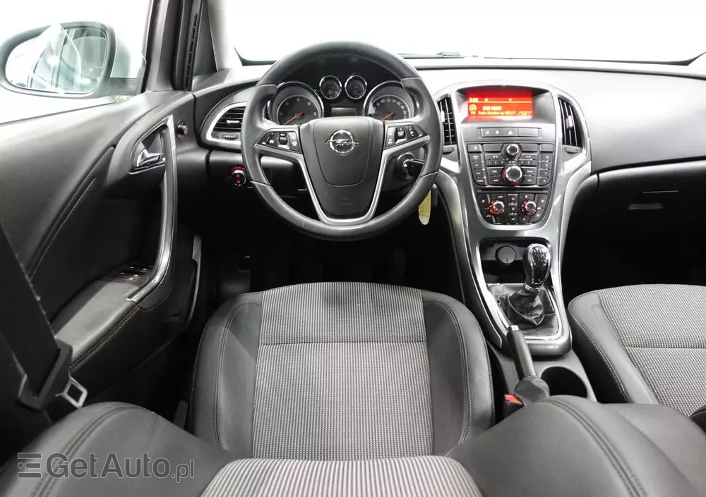 OPEL Astra IV 1.7 CDTI Cosmo