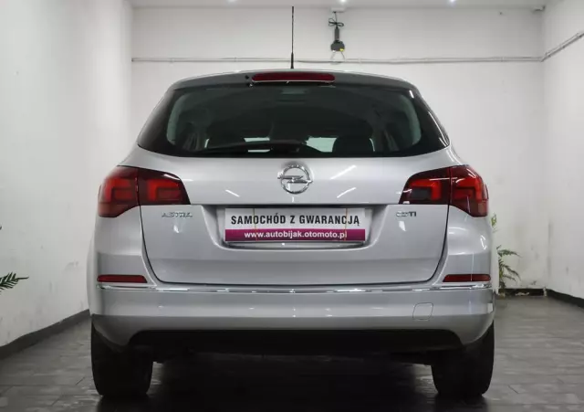 OPEL Astra IV 1.7 CDTI Cosmo