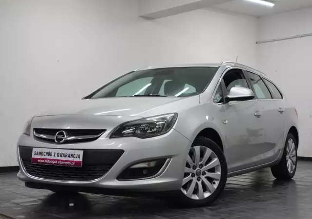 OPEL Astra IV 1.7 CDTI Cosmo