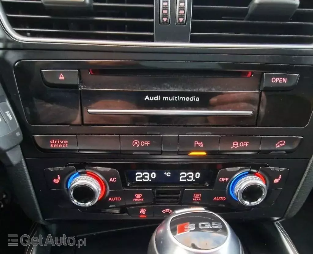 AUDI SQ5 