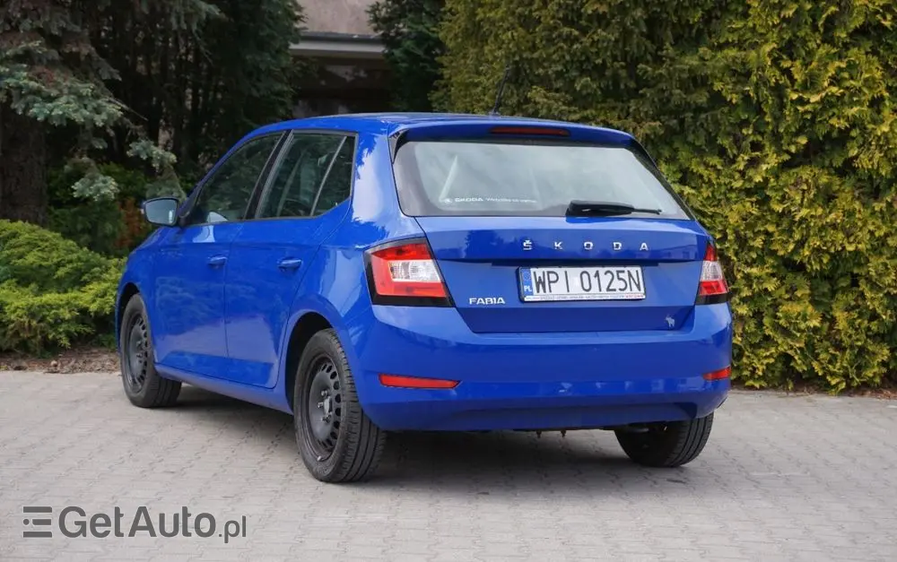 SKODA Fabia 1.0 Ambition