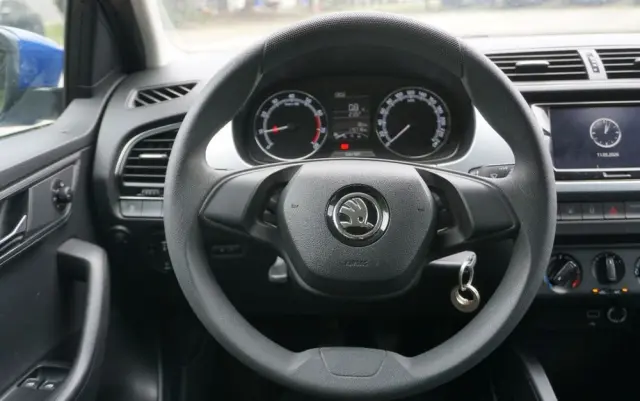 SKODA Fabia 1.0 Ambition