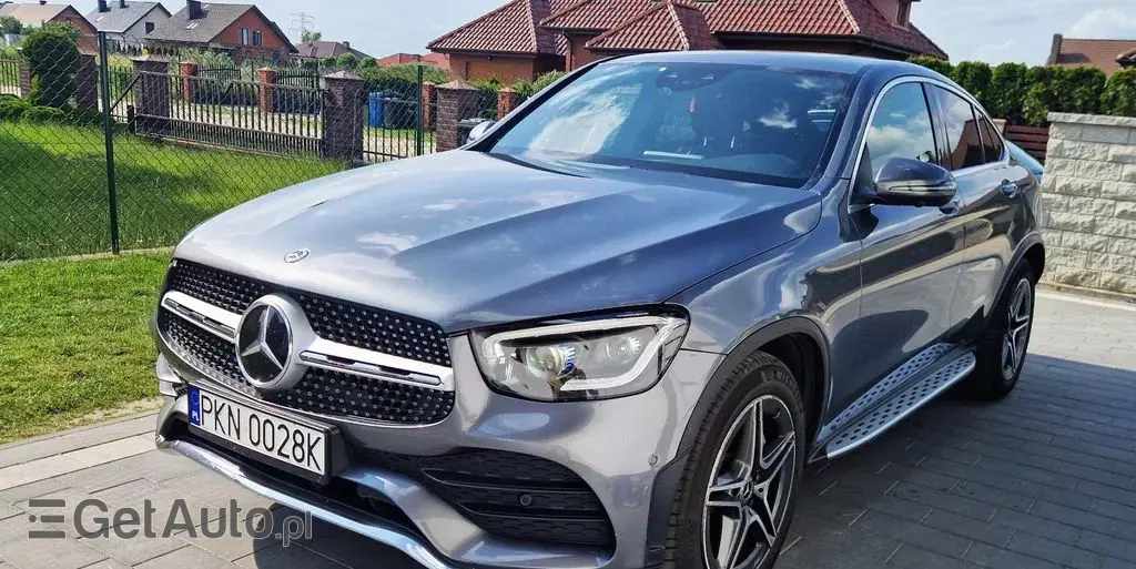 MERCEDES-BENZ GLC 