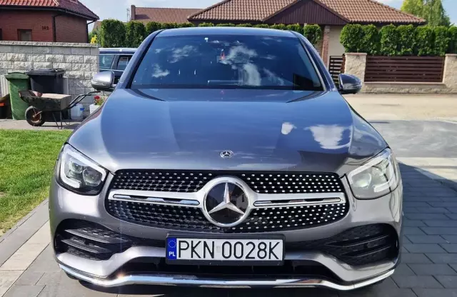 MERCEDES-BENZ GLC 