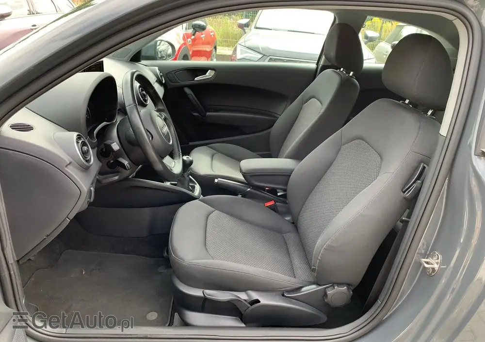 AUDI A1 1.0 TFSI ultra sport