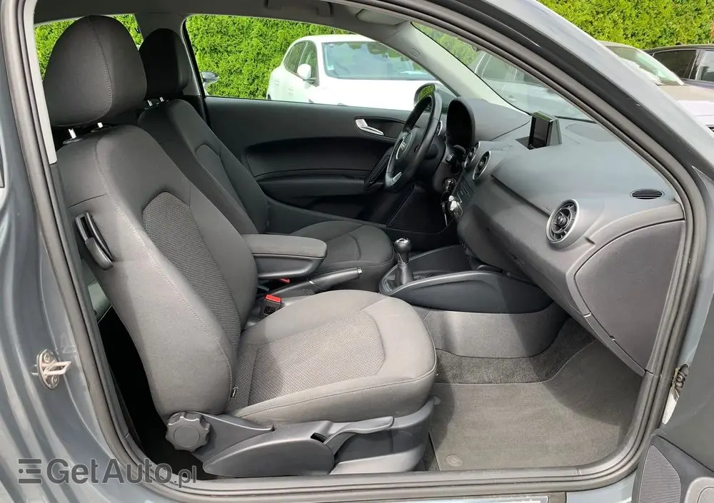 AUDI A1 1.0 TFSI ultra sport