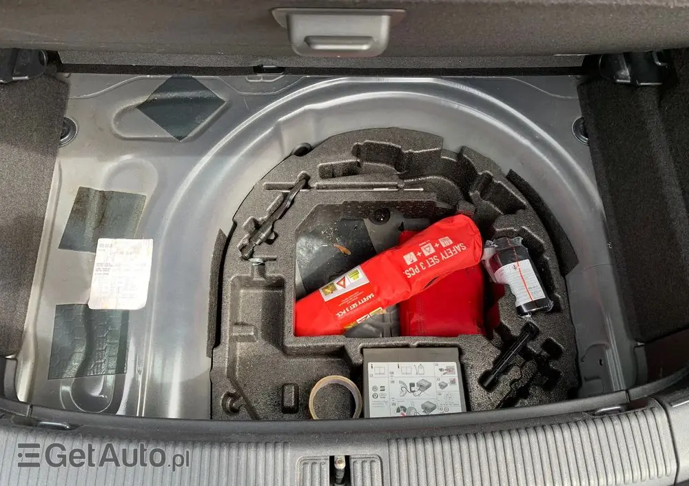 AUDI A1 1.0 TFSI ultra sport